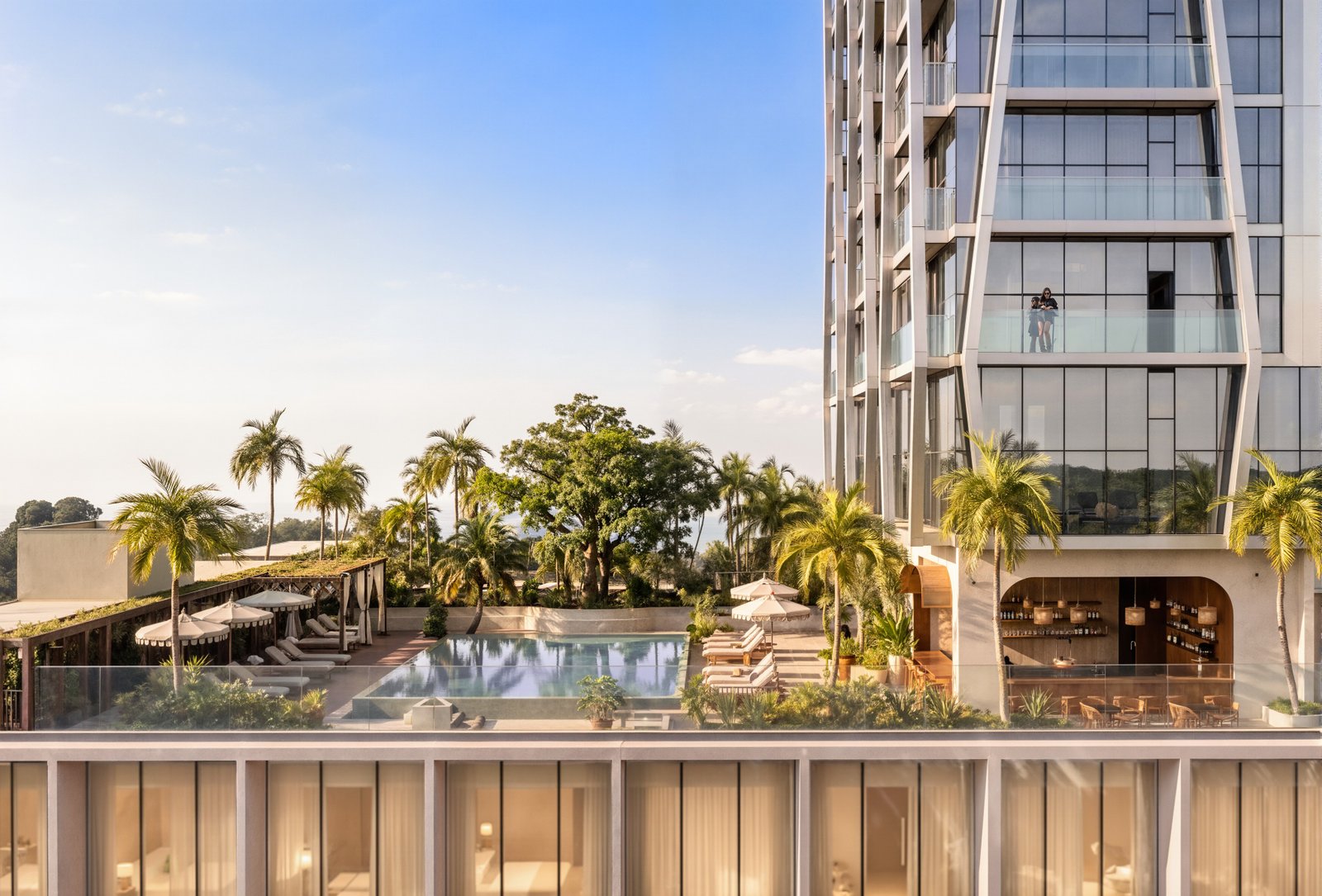 The James Hotel and Residences — image 3